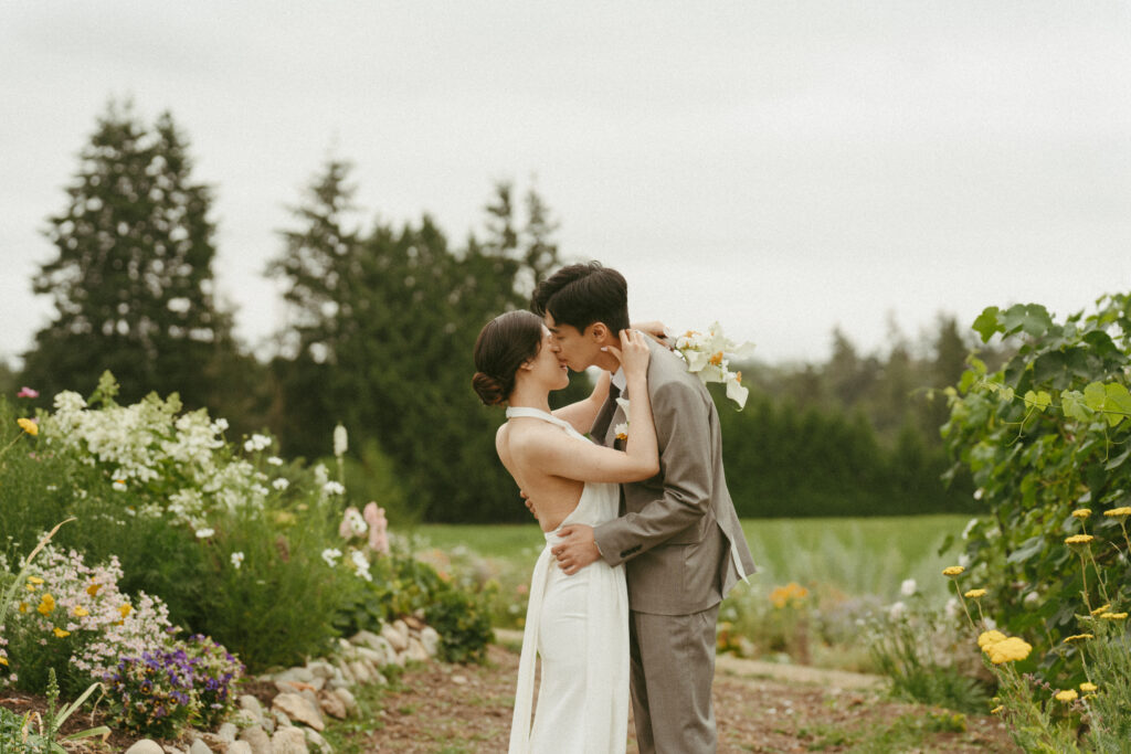 Bridal Portraits in the Garden